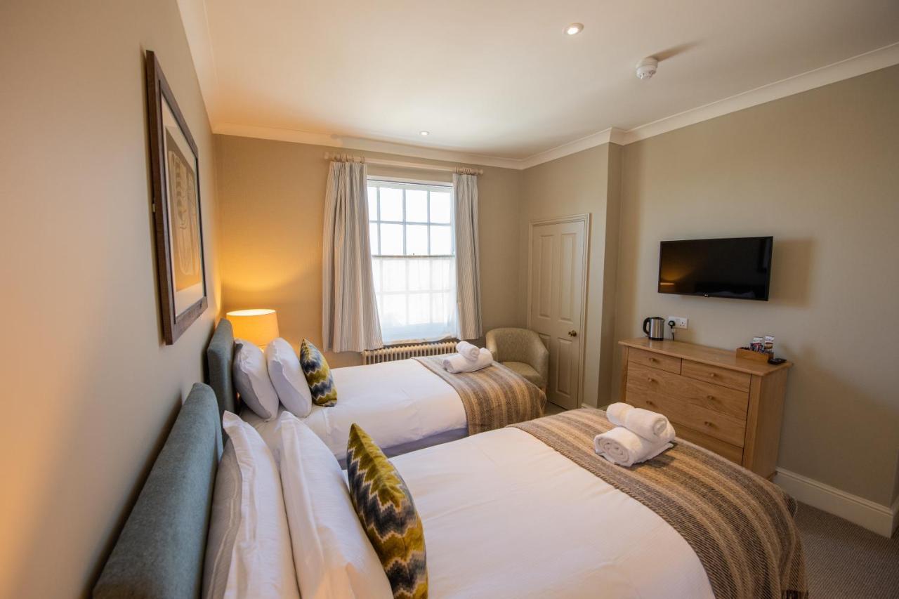 Hotel The Rose & Crown, Ashbury Ashbury  Esterno foto